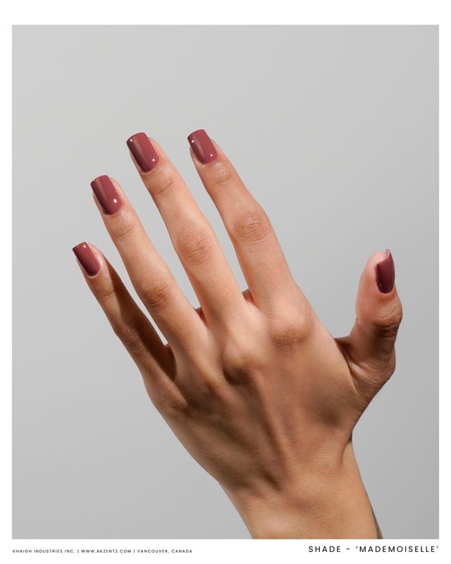 Luxio gel polish Mademoiselle