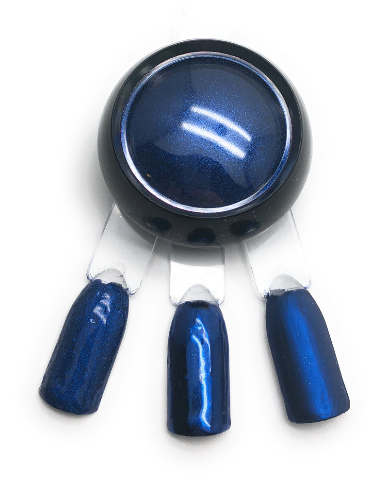 NOCTÍS Blue chrome pigment nail powders for manicures and pedicures