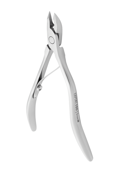 STALEKS PRO Expert 100 cuticle nipper for manicures and pedicures