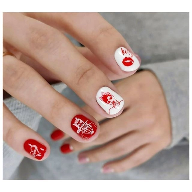 Valentines Day manicure